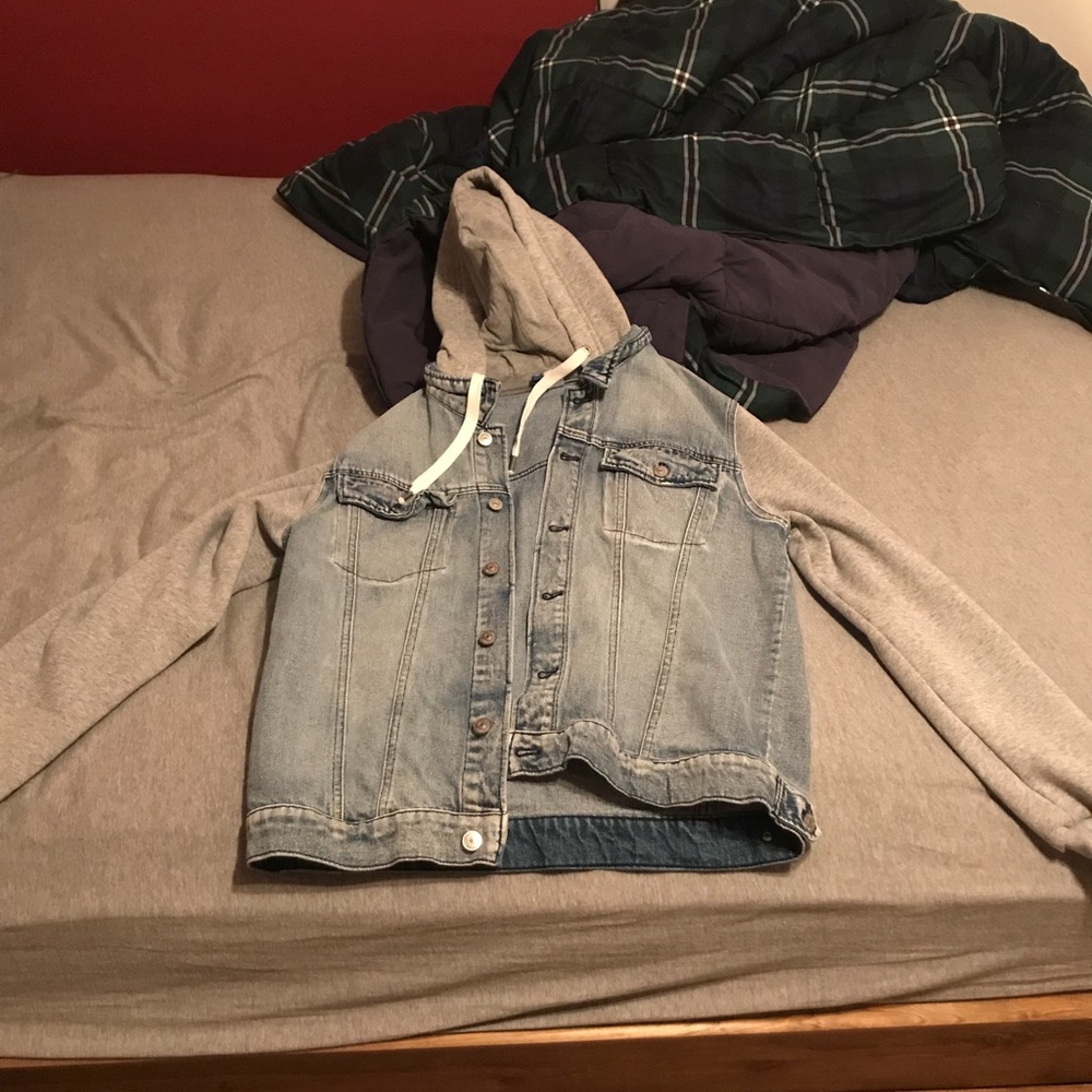 Denim jacket vest with gray sleeves